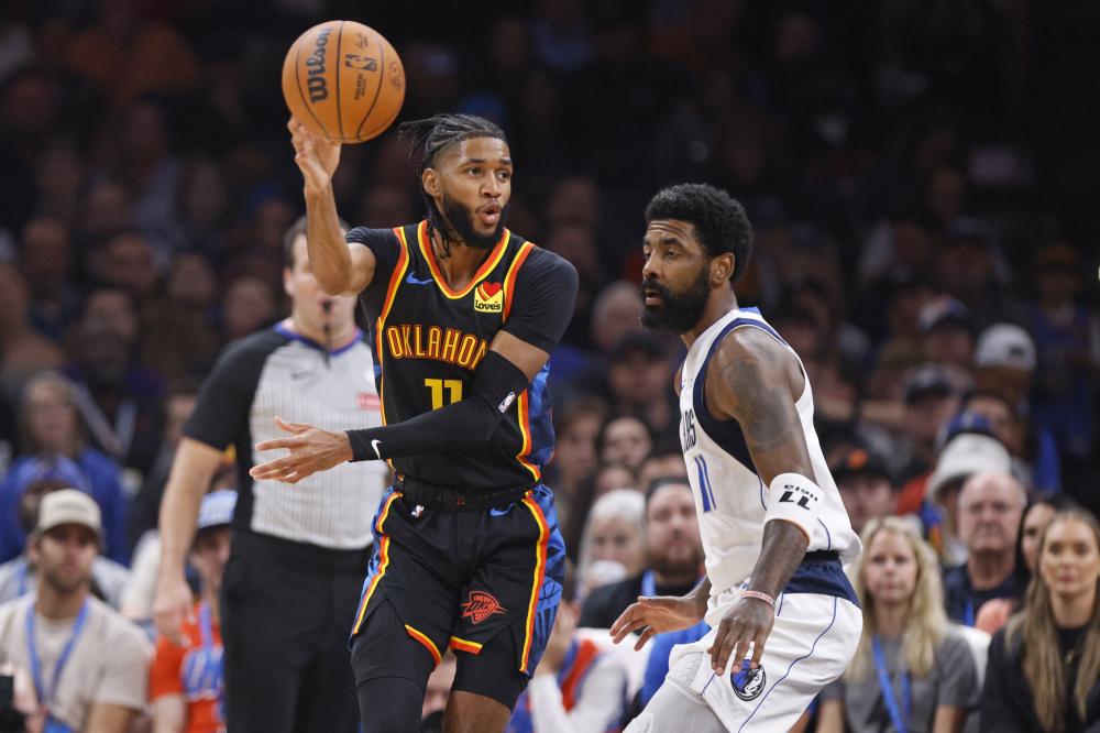 郭士强：小组赛体现了中国男篮团队作战精神 间歇期要保持好训练和节奏