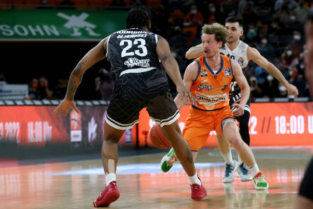 定性的作用 定性的作用