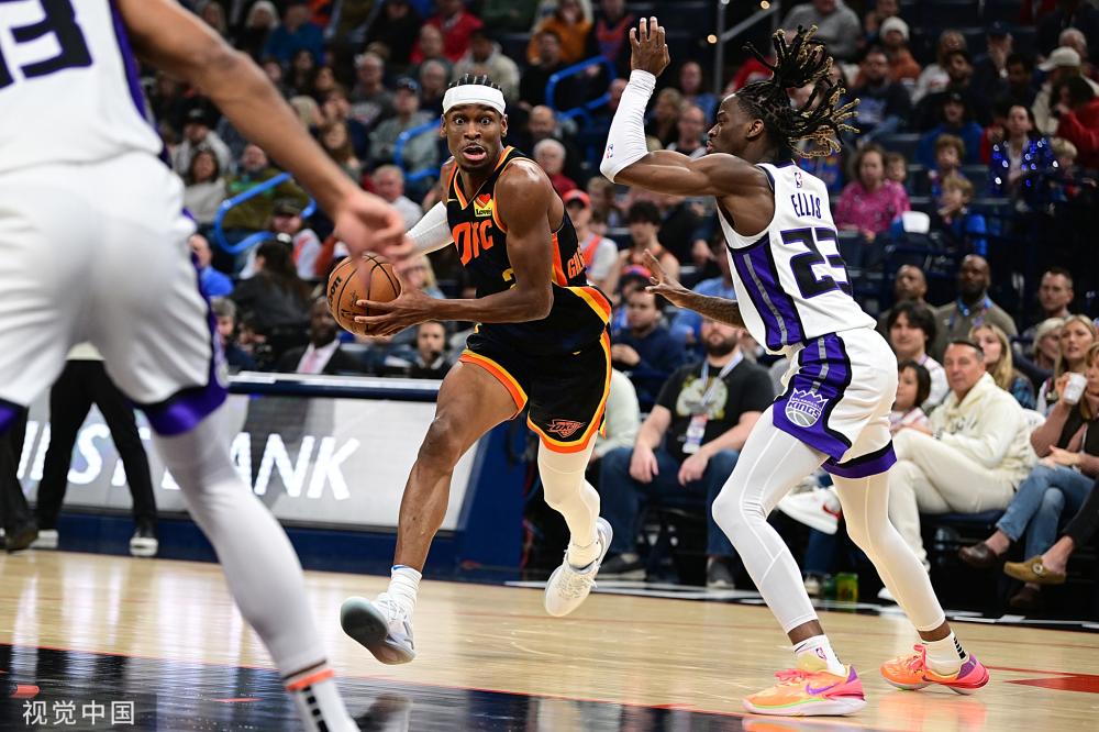 行动看似突 行动看似突